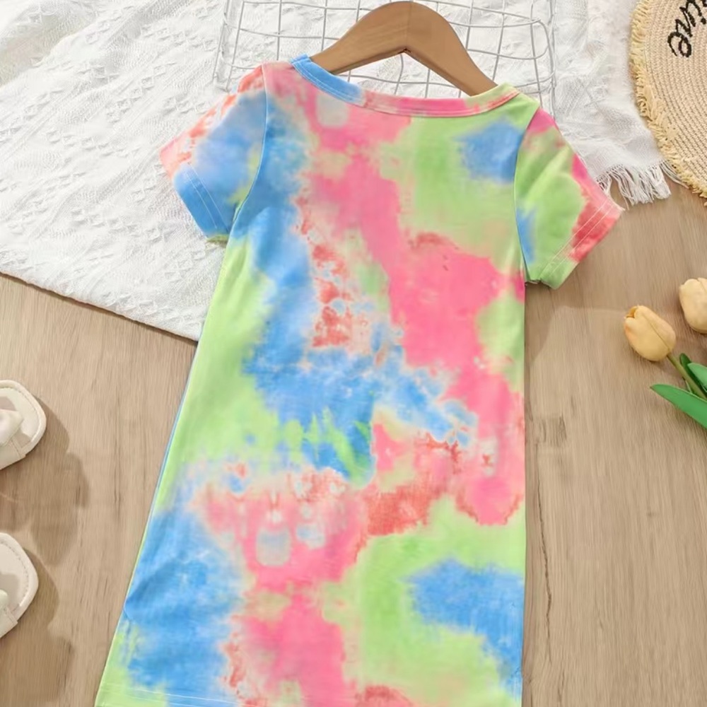 ⭐️⭐️Girls Tie Dye dress great for spring/summer